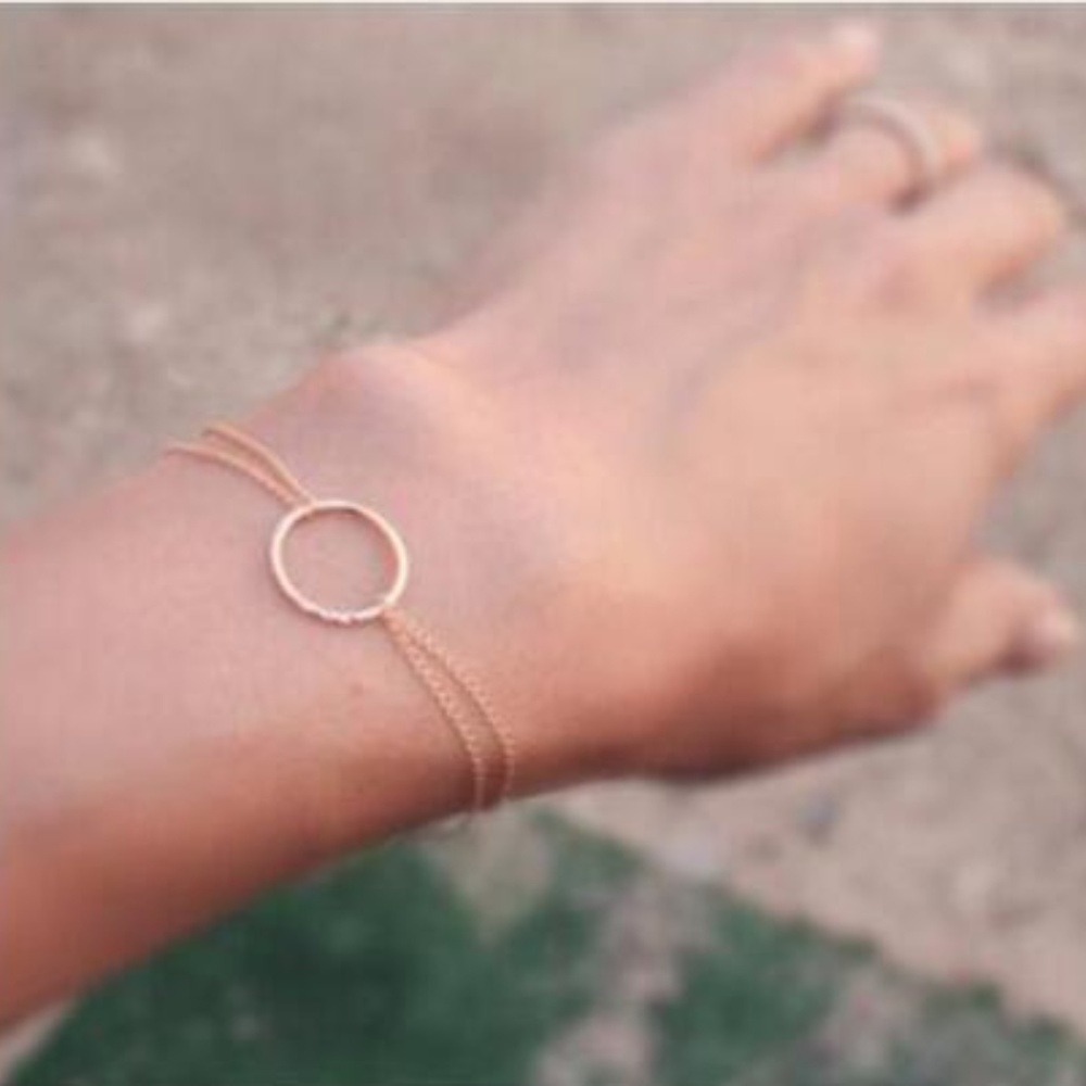 GB12 | Classy Ring Double Gold Toned Bracelet - Picture 5 of 5